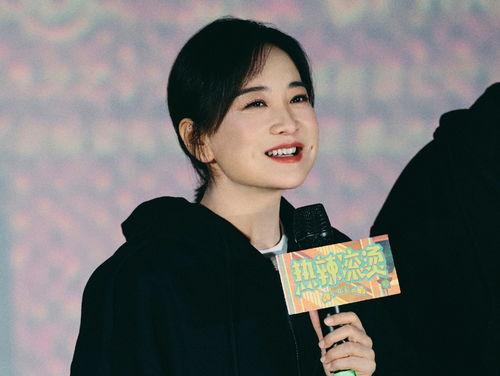 贾玲最新爆料电影,揭秘幕后故事与感人瞬间